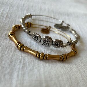 Alex and Ani Bangle Set